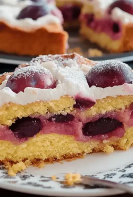 Kruche Ciasto ze Śliwkami: Idealne na Słodkie Chwile!