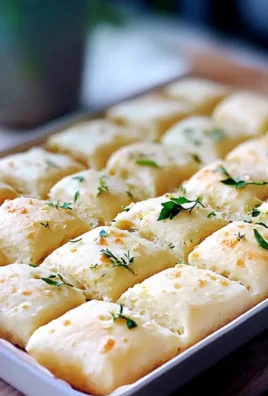 Najlepsza focaccia z rozmarynem – chrupiąca i aromatyczna przyjemność